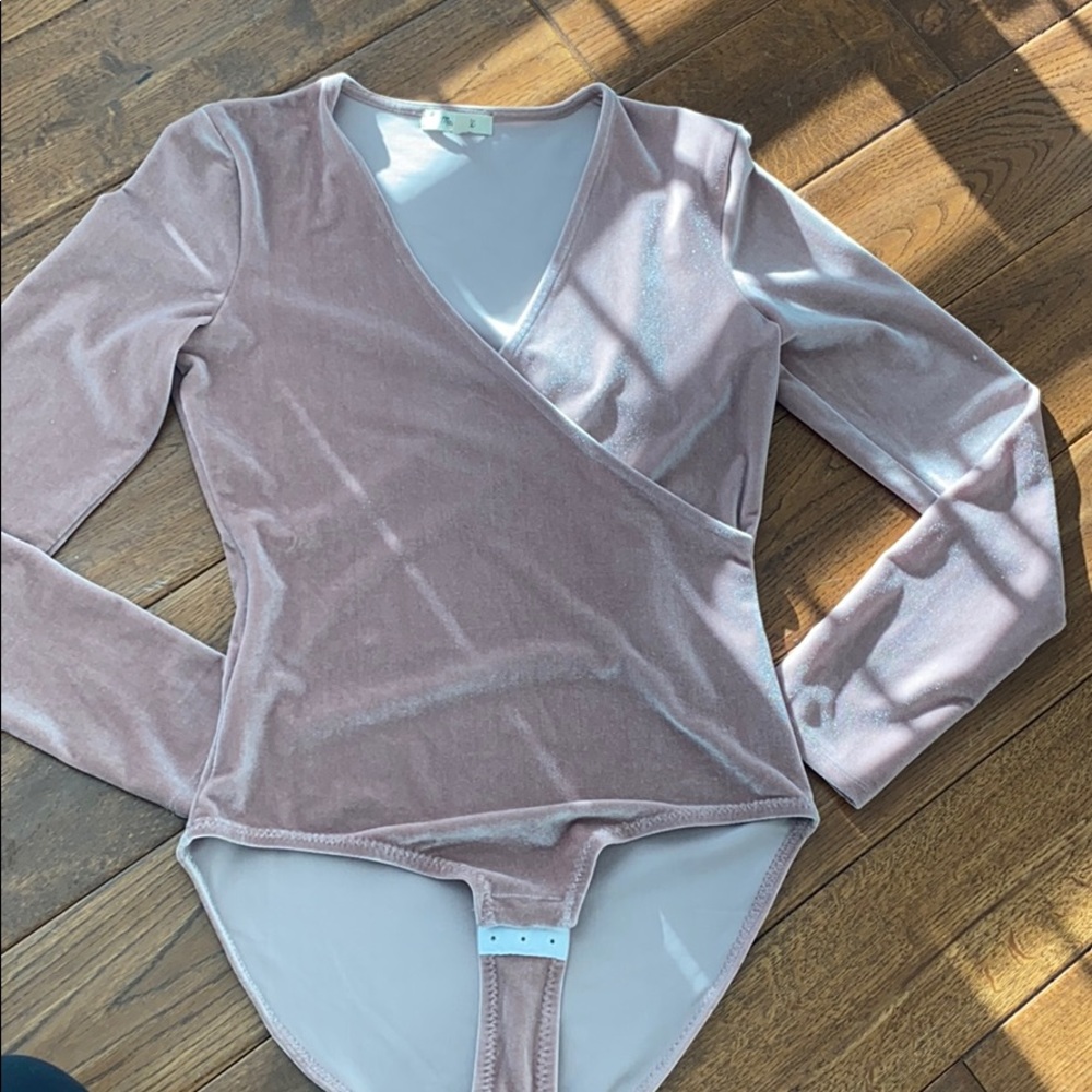 Madewell velvet bodysuit - never worn